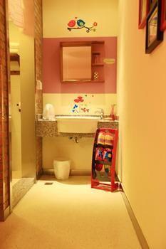 Dalian Household Theme Hotel Dawai Branch 外观 照片